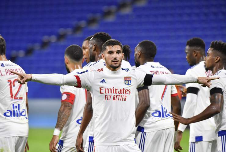 法甲焦点战前瞻:马赛 VS 洛里昂,谁能抢占先机?